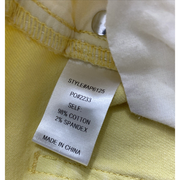 Anniewear Jeans Womens Large Faded Butter Yellow Denim Straight Stretch Hi Rise - Picture 4 of 10